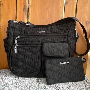 Baggallini Modern Everywhere Bag